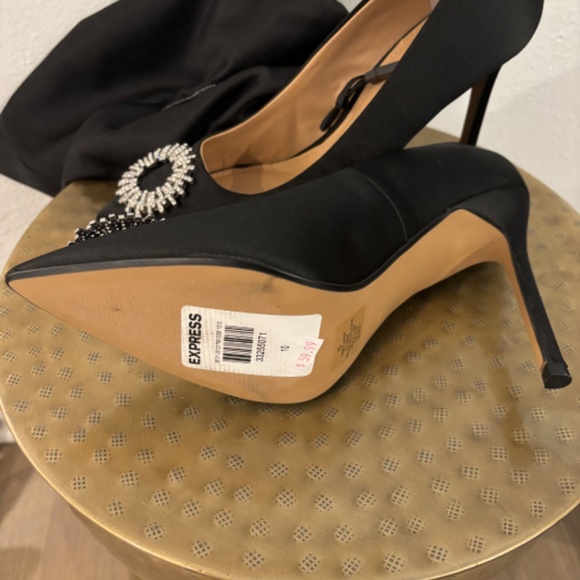 Express Rhinestone Embellished Pumps - Picture 5 of 6